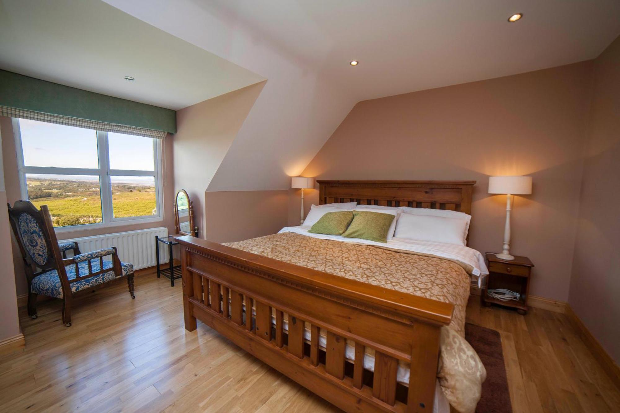 Farnaught House Appartement Westport Buitenkant foto